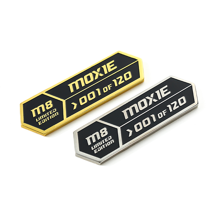 Custom Metal Gold And Silver Hard Enamel Name Badge