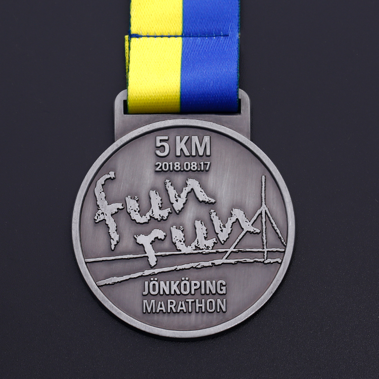 Round Metal Silver 5K Fun Run Medal for Sports