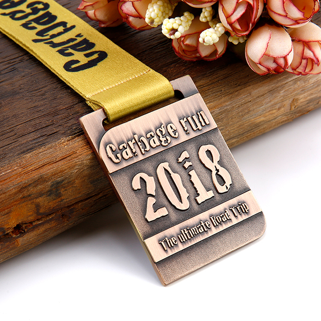 Custom Metal Bronze Carbage Run Medal for Sports