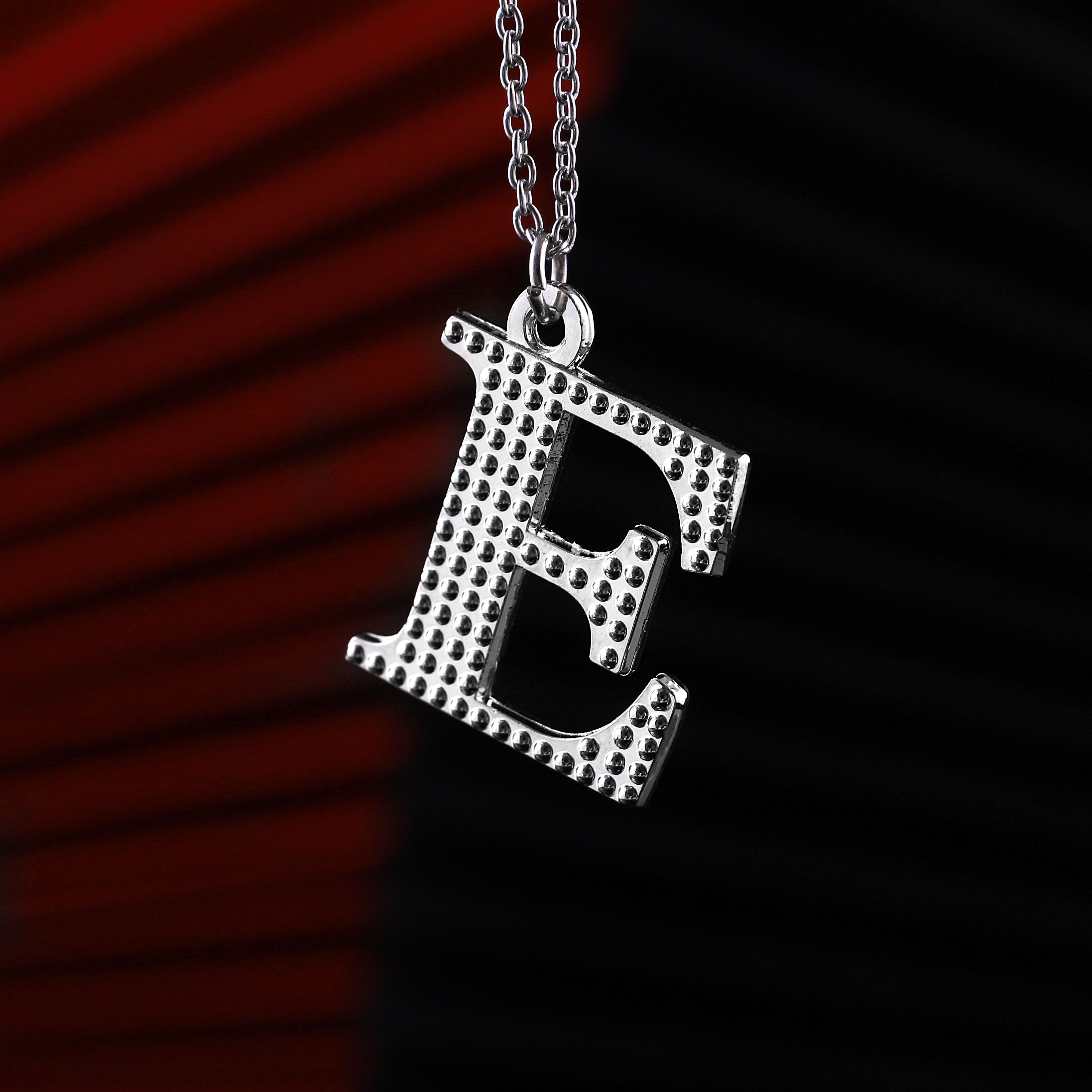 Custom Metal Alloy Siver Letter Necklace for Clothing