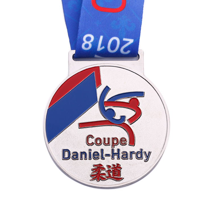Round Metal Silver Coupe Daniel Hardy Medal for Events