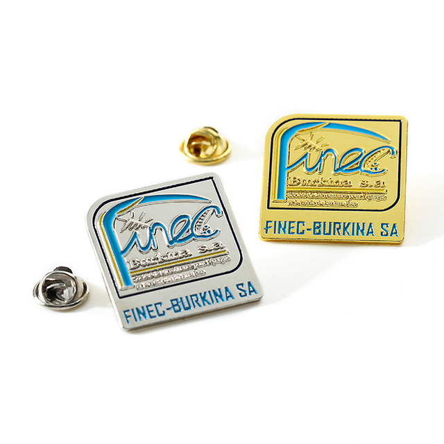 Metal Customized Gold And Silver Sport Pin