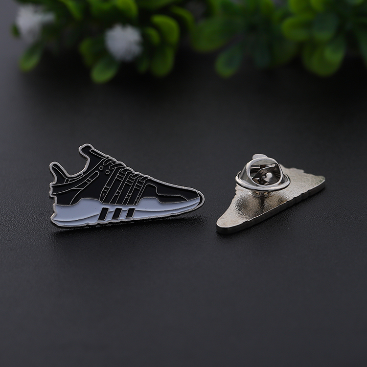 Personalized Metal Soft Enamel Sneaker Pin