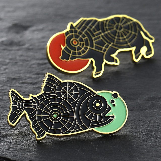 Cool Metal Brooches with Pig And Fish Design for Ladies