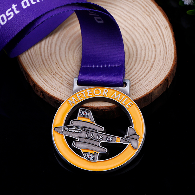 Customized Metal Cut Out Meteor Mile Medal for Sports